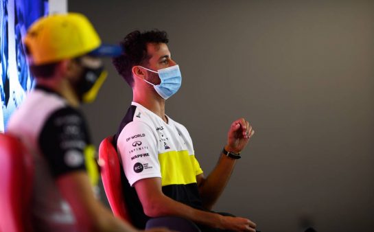 Daniel Ricciardo (AUS) Renault F1 Team in the FIA Press Conference.
30.07.2020. Formula 1 World Championship, Rd 4, British Grand Prix, Silverstone, England, Preparation Day.
- www.xpbimages.com, EMail: requests@xpbimages.com - copy of publication required for printed pictures. Every used picture is fee-liable. © Copyright: FIA Pool Image for Editorial Use Only