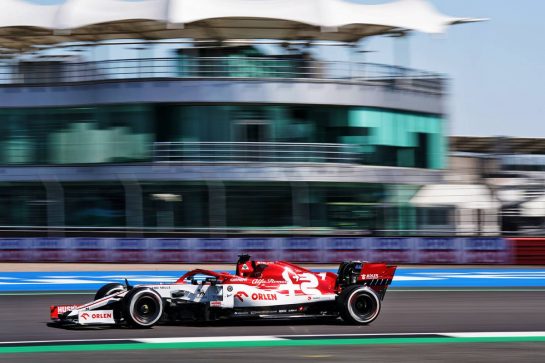 Kimi Raikkonen (FIN) Alfa Romeo Racing C39.
31.07.2020. Formula 1 World Championship, Rd 4, British Grand Prix, Silverstone, England, Practice Day.
- www.xpbimages.com, EMail: requests@xpbimages.com © Copyright: Dungan / XPB Images