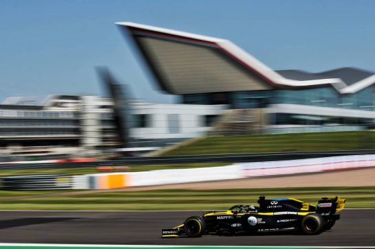 Daniel Ricciardo (AUS) Renault F1 Team RS20.
31.07.2020. Formula 1 World Championship, Rd 4, British Grand Prix, Silverstone, England, Practice Day.
- www.xpbimages.com, EMail: requests@xpbimages.com © Copyright: Batchelor / XPB Images