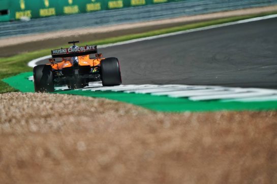 Carlos Sainz Jr (ESP) McLaren MCL35.
31.07.2020. Formula 1 World Championship, Rd 4, British Grand Prix, Silverstone, England, Practice Day.
- www.xpbimages.com, EMail: requests@xpbimages.com © Copyright: Dungan / XPB Images