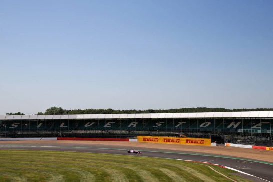 Nico Hulkenberg (GER) Racing Point F1 Team RP20.
31.07.2020. Formula 1 World Championship, Rd 4, British Grand Prix, Silverstone, England, Practice Day.
- www.xpbimages.com, EMail: requests@xpbimages.com © Copyright: Batchelor / XPB Images