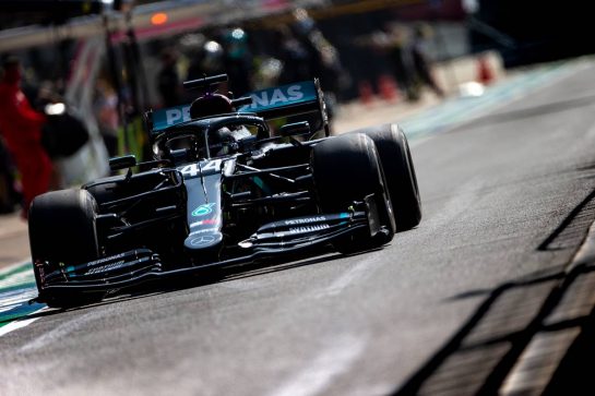 Lewis Hamilton (GBR) Mercedes AMG F1 W11.
31.07.2020. Formula 1 World Championship, Rd 4, British Grand Prix, Silverstone, England, Practice Day.
- www.xpbimages.com, EMail: requests@xpbimages.com © Copyright: Bearne / XPB Images