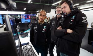 Hamilton and Bottas lift the lid on 'angry' Wolff