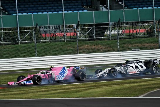Lance Stroll (CDN) Racing Point F1 Team RP20 and Pierre Gasly (FRA) AlphaTauri AT01.
02.08.2020. Formula 1 World Championship, Rd 4, British Grand Prix, Silverstone, England, Race Day.
- www.xpbimages.com, EMail: requests@xpbimages.com © Copyright: Dungan / XPB Images
