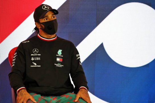 Race winner Lewis Hamilton (GBR) Mercedes AMG F1 in the post race FIA Press Conference.
02.08.2020. Formula 1 World Championship, Rd 4, British Grand Prix, Silverstone, England, Race Day.
- www.xpbimages.com, EMail: requests@xpbimages.com © Copyright: Batchelor / XPB Images