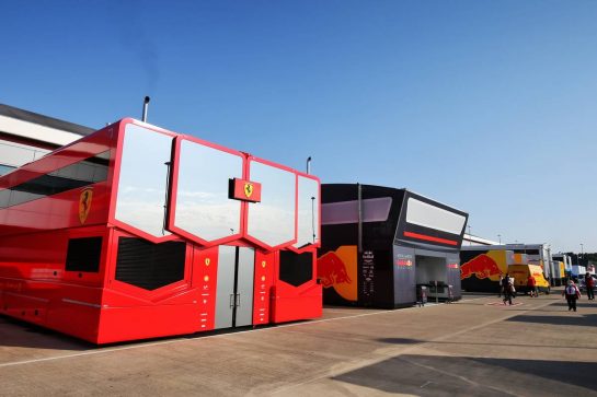 Paddock atmosphere - Ferrari.
08.08.2020. Formula 1 World Championship, Rd 5, 70th Anniversary Grand Prix, Silverstone, England, Qualifying Day.
- www.xpbimages.com, EMail: requests@xpbimages.com © Copyright: Moy / XPB Images