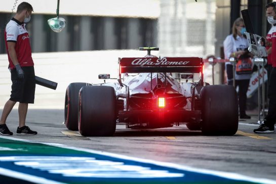 Antonio Giovinazzi (ITA) Alfa Romeo Racing C39.
08.08.2020. Formula 1 World Championship, Rd 5, 70th Anniversary Grand Prix, Silverstone, England, Qualifying Day.
- www.xpbimages.com, EMail: requests@xpbimages.com © Copyright: Bearne / XPB Images