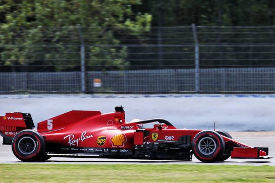 Sebastian Vettel (GER) Ferrari SF1000.
08.08.2020. Formula 1 World Championship, Rd 5, 70th Anniversary Grand Prix, Silverstone, England, Qualifying Day.
- www.xpbimages.com, EMail: requests@xpbimages.com © Copyright: Batchelor / XPB Images