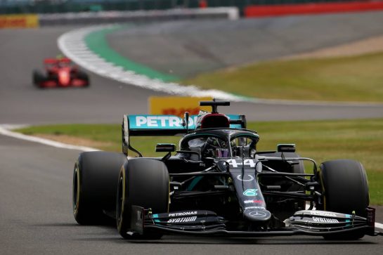 Lewis Hamilton (GBR) Mercedes AMG F1 W11.
08.08.2020. Formula 1 World Championship, Rd 5, 70th Anniversary Grand Prix, Silverstone, England, Qualifying Day.
- www.xpbimages.com, EMail: requests@xpbimages.com © Copyright: Batchelor / XPB Images