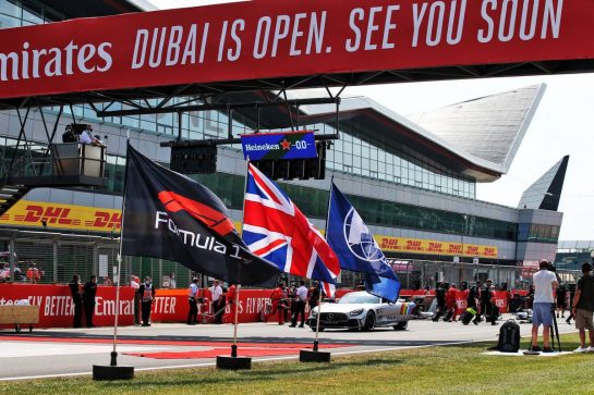 Grid atmosphere.
09.08.2020. Formula 1 World Championship, Rd 5, 70th Anniversary Grand Prix, Silverstone, England, Race Day.
- www.xpbimages.com, EMail: requests@xpbimages.com © Copyright: Batchelor / XPB Images
