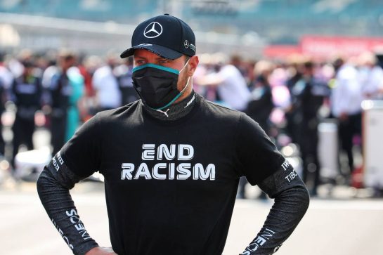 Valtteri Bottas (FIN) Mercedes AMG F1 on the grid.
09.08.2020. Formula 1 World Championship, Rd 5, 70th Anniversary Grand Prix, Silverstone, England, Race Day.
- www.xpbimages.com, EMail: requests@xpbimages.com © Copyright: Batchelor / XPB Images