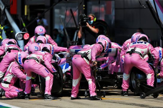 Nico Hulkenberg (GER) Racing Point F1 Team RP20 makes a pit stop.
09.08.2020. Formula 1 World Championship, Rd 5, 70th Anniversary Grand Prix, Silverstone, England, Race Day.
- www.xpbimages.com, EMail: requests@xpbimages.com © Copyright: Moy / XPB Images