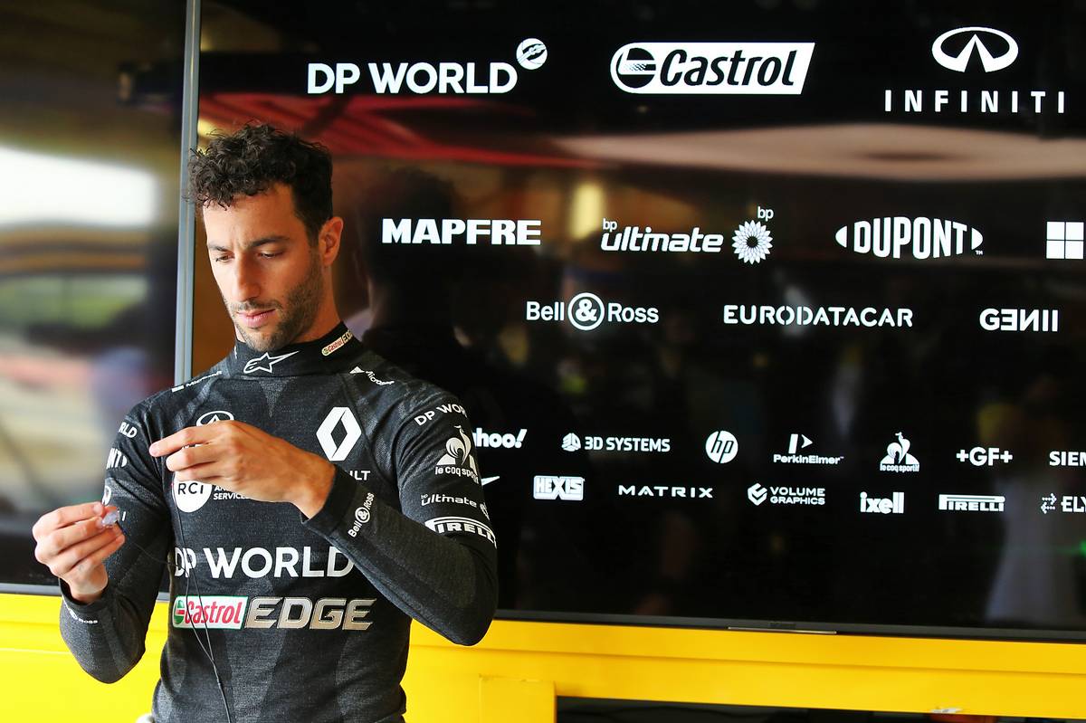 Daniel Ricciardo (AUS) Renault F1 Team.