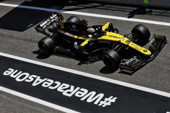Daniel Ricciardo (AUS) Renault F1 Team RS20.
15.08.2020. Formula 1 World Championship, Rd 6, Spanish Grand Prix, Barcelona, Spain, Qualifying Day.
- www.xpbimages.com, EMail: requests@xpbimages.com © Copyright: Batchelor / XPB Images