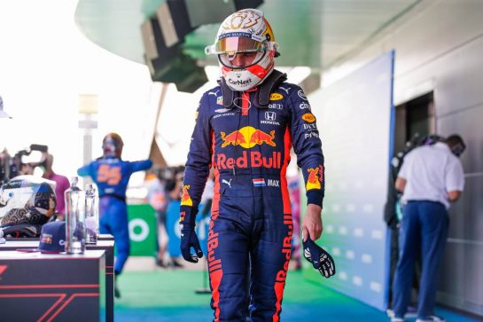 Max Verstappen (NLD) Red Bull Racing in qualifying parc ferme.
15.08.2020. Formula 1 World Championship, Rd 6, Spanish Grand Prix, Barcelona, Spain, Qualifying Day.
- www.xpbimages.com, EMail: requests@xpbimages.com - copy of publication required for printed pictures. Every used picture is fee-liable. © Copyright: FIA Pool Image for Editorial Use Only