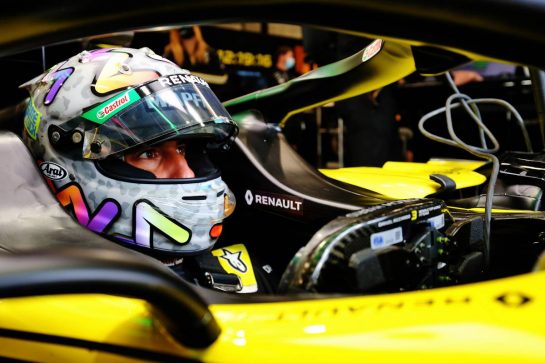 Daniel Ricciardo (AUS) Renault F1 Team RS20.
29.08.2020. Formula 1 World Championship, Rd 7, Belgian Grand Prix, Spa Francorchamps, Belgium, Qualifying Day.
- www.xpbimages.com, EMail: requests@xpbimages.com © Copyright: Moy / XPB Images