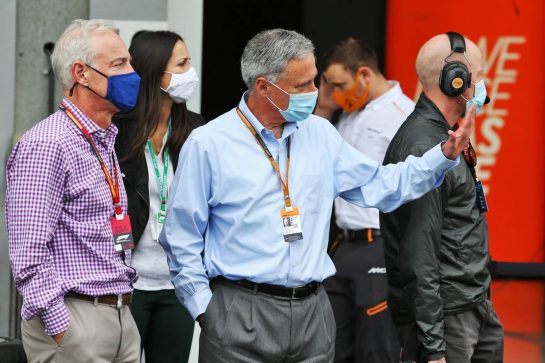 (L to R): Greg Maffei (USA) Liberty Media Corporation President and Chief Executive Officer with Chase Carey (USA) Formula One Group Chairman.
29.08.2020. Formula 1 World Championship, Rd 7, Belgian Grand Prix, Spa Francorchamps, Belgium, Qualifying Day.
- www.xpbimages.com, EMail: requests@xpbimages.com © Copyright: Moy / XPB Images