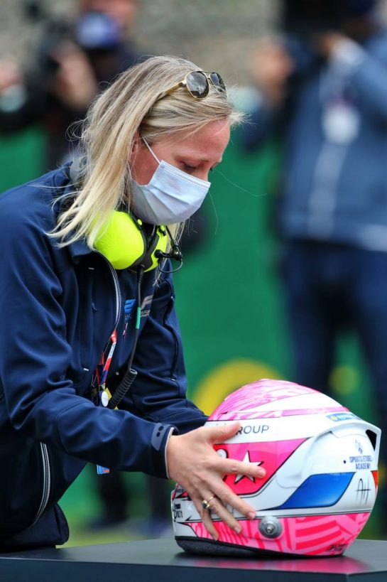 A minute's silence for Anthoine Hubert is observed before the F2 race.
29.08.2020. Formula 1 World Championship, Rd 7, Belgian Grand Prix, Spa Francorchamps, Belgium, Qualifying Day.
- www.xpbimages.com, EMail: requests@xpbimages.com © Copyright: Moy / XPB Images