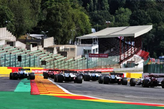 The start of the race.
30.08.2020. Formula 1 World Championship, Rd 7, Belgian Grand Prix, Spa Francorchamps, Belgium, Race Day.
- www.xpbimages.com, EMail: requests@xpbimages.com - copy of publication required for printed pictures. Every used picture is fee-liable. © Copyright: Charniaux / XPB Images