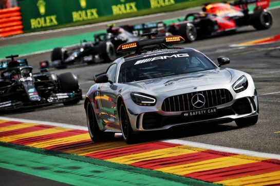 Lewis Hamilton (GBR) Mercedes AMG F1 W11 leads behind the FIA Safety Car.
30.08.2020. Formula 1 World Championship, Rd 7, Belgian Grand Prix, Spa Francorchamps, Belgium, Race Day.
- www.xpbimages.com, EMail: requests@xpbimages.com © Copyright: Batchelor / XPB Images