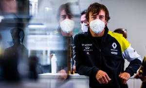 Alonso reflects on 'first day at school' with Renault