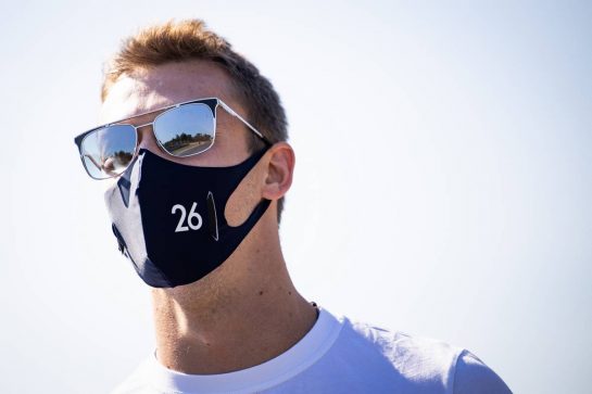 Daniil Kvyat (RUS) AlphaTauri walks the circuit.
03.09.2020. Formula 1 World Championship, Rd 8, Italian Grand Prix, Monza, Italy, Preparation Day.
- www.xpbimages.com, EMail: requests@xpbimages.com © Copyright: Bearne / XPB Images