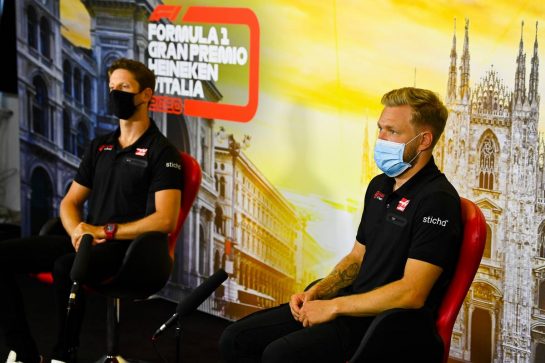 (L to R): Romain Grosjean (FRA) Haas F1 Team and Kevin Magnussen (DEN) Haas F1 Team in the FIA Press Conference.
03.09.2020. Formula 1 World Championship, Rd 8, Italian Grand Prix, Monza, Italy, Preparation Day.
- www.xpbimages.com, EMail: requests@xpbimages.com - copy of publication required for printed pictures. Every used picture is fee-liable. © Copyright: FIA Pool Image for Editorial Use Only