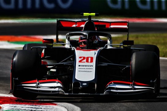 Kevin Magnussen (DEN) Haas VF-20.
04.09.2020. Formula 1 World Championship, Rd 8, Italian Grand Prix, Monza, Italy, Practice Day.
- www.xpbimages.com, EMail: requests@xpbimages.com - copy of publication required for printed pictures. Every used picture is fee-liable. © Copyright: Charniaux / XPB Images