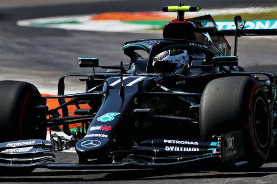 Valtteri Bottas (FIN) Mercedes AMG F1 W11.
04.09.2020. Formula 1 World Championship, Rd 8, Italian Grand Prix, Monza, Italy, Practice Day.
- www.xpbimages.com, EMail: requests@xpbimages.com - copy of publication required for printed pictures. Every used picture is fee-liable. © Copyright: Charniaux / XPB Images