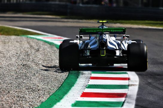 Pierre Gasly (FRA) AlphaTauri AT01.
04.09.2020. Formula 1 World Championship, Rd 8, Italian Grand Prix, Monza, Italy, Practice Day.
- www.xpbimages.com, EMail: requests@xpbimages.com - copy of publication required for printed pictures. Every used picture is fee-liable. © Copyright: Charniaux / XPB Images