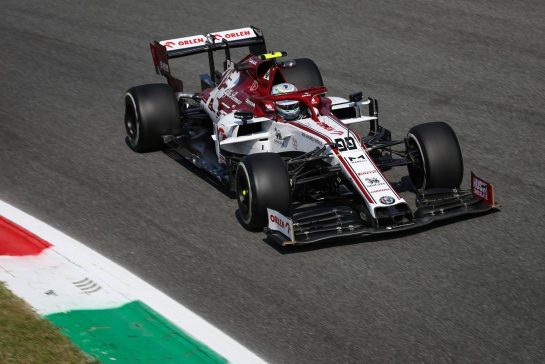Antonio Giovinazzi (ITA), Alfa Romeo Racing 
04.09.2020. Formula 1 World Championship, Rd 8, Italian Grand Prix, Monza, Italy, Practice Day.
- www.xpbimages.com, EMail: requests@xpbimages.com - copy of publication required for printed pictures. Every used picture is fee-liable. © Copyright: Charniaux / XPB Images