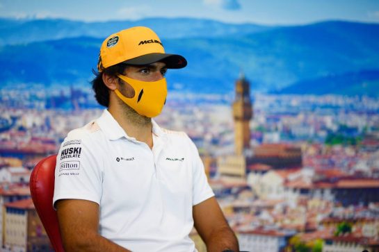 Carlos Sainz Jr (ESP) McLaren in the FIA Press Conference.
10.09.2020. Formula 1 World Championship, Rd 9, Tuscan Grand Prix, Mugello, Italy, Preparation Day.
- www.xpbimages.com, EMail: requests@xpbimages.com © Copyright: FIA Pool Image for Editorial Use Only