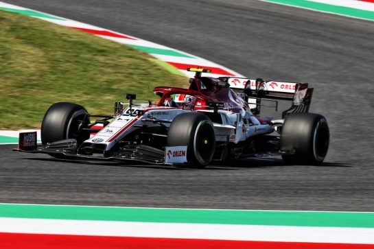 Antonio Giovinazzi (ITA) Alfa Romeo Racing C39.
11.09.2020. Formula 1 World Championship, Rd 9, Tuscan Grand Prix, Mugello, Italy, Practice Day.
- www.xpbimages.com, EMail: requests@xpbimages.com © Copyright: Batchelor / XPB Images