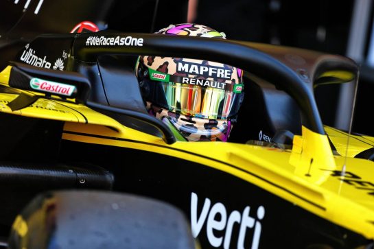 Daniel Ricciardo (AUS) Renault F1 Team RS20.
11.09.2020. Formula 1 World Championship, Rd 9, Tuscan Grand Prix, Mugello, Italy, Practice Day.
- www.xpbimages.com, EMail: requests@xpbimages.com © Copyright: Moy / XPB Images