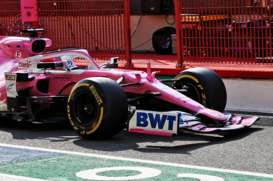 Sergio Perez (MEX) Racing Point F1 Team RP19 with a broken front wing.
11.09.2020. Formula 1 World Championship, Rd 9, Tuscan Grand Prix, Mugello, Italy, Practice Day.
- www.xpbimages.com, EMail: requests@xpbimages.com © Copyright: Moy / XPB Images