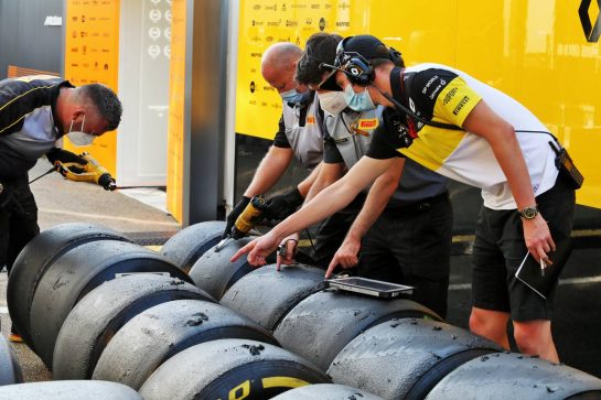 Renault F1 Team - Pirelli tyres.
11.09.2020. Formula 1 World Championship, Rd 9, Tuscan Grand Prix, Mugello, Italy, Practice Day.
- www.xpbimages.com, EMail: requests@xpbimages.com © Copyright: Moy / XPB Images