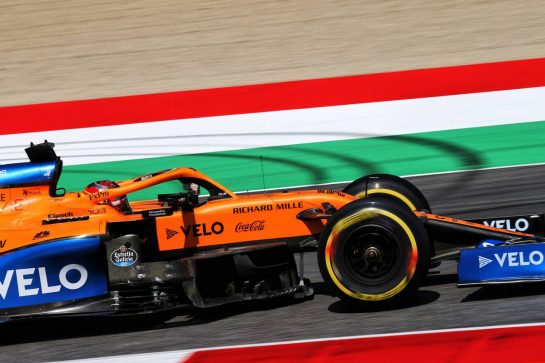 Carlos Sainz Jr (ESP) McLaren MCL35.
12.09.2020. Formula 1 World Championship, Rd 9, Tuscan Grand Prix, Mugello, Italy, Qualifying Day.
- www.xpbimages.com, EMail: requests@xpbimages.com © Copyright: Batchelor / XPB Images