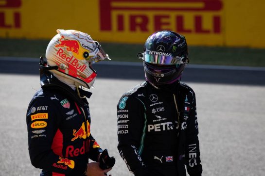 (L to R): Max Verstappen (NLD) Red Bull Racing with Lewis Hamilton (GBR) Mercedes AMG F1 in qualifying parc ferme.
12.09.2020. Formula 1 World Championship, Rd 9, Tuscan Grand Prix, Mugello, Italy, Qualifying Day.
- www.xpbimages.com, EMail: requests@xpbimages.com © Copyright: Bearne / XPB Images