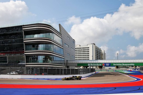 Esteban Ocon (FRA) Renault F1 Team RS20.
26.09.2020. Formula 1 World Championship, Rd 10, Russian Grand Prix, Sochi Autodrom, Sochi, Russia, Qualifying Day.
- www.xpbimages.com, EMail: requests@xpbimages.com © Copyright: Batchelor / XPB Images