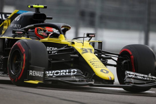 Esteban Ocon (FRA), Renault F1 Team 
26.09.2020. Formula 1 World Championship, Rd 10, Russian Grand Prix, Sochi Autodrom, Sochi, Russia, Qualifying Day.
- www.xpbimages.com, EMail: requests@xpbimages.com © Copyright: Charniaux / XPB Images