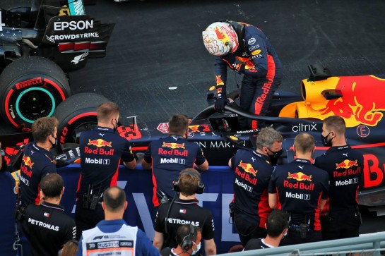 Second placed Max Verstappen (NLD) Red Bull Racing RB16 in qualifying parc ferme.
26.09.2020. Formula 1 World Championship, Rd 10, Russian Grand Prix, Sochi Autodrom, Sochi, Russia, Qualifying Day.
- www.xpbimages.com, EMail: requests@xpbimages.com © Copyright: Batchelor / XPB Images