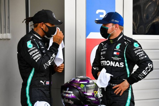 (L to R): Lewis Hamilton (GBR) Mercedes AMG F1 in qualifying parc ferme with team mate Valtteri Bottas (FIN) Mercedes AMG F1.
26.09.2020. Formula 1 World Championship, Rd 10, Russian Grand Prix, Sochi Autodrom, Sochi, Russia, Qualifying Day.
- www.xpbimages.com, EMail: requests@xpbimages.com © Copyright: FIA Pool Image for Editorial Use Only