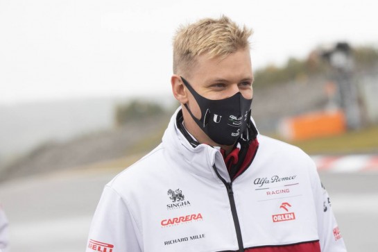 Mick Schumacher (GER) Alfa Romeo Racing Test Driver walks the circuit.
08.10.2020. Formula 1 World Championship, Rd 11, Eifel Grand Prix, Nurbugring, Germany, Preparation Day.
- www.xpbimages.com, EMail: requests@xpbimages.com © Copyright: Bearne / XPB Images