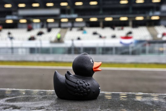 Williams Racing rubber duck in the pits.
09.10.2020. Formula 1 World Championship, Rd 11, Eifel Grand Prix, Nurbugring, Germany, Practice Day.
- www.xpbimages.com, EMail: requests@xpbimages.com © Copyright: Bearne / XPB Images