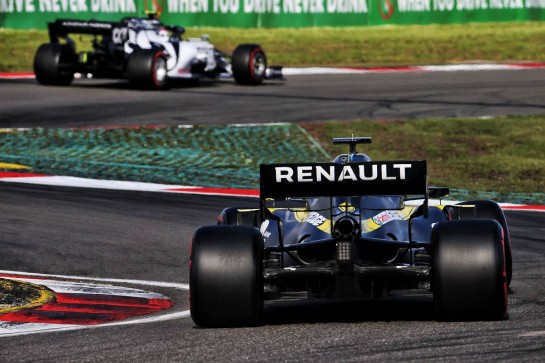 Daniel Ricciardo (AUS) Renault F1 Team RS20.
10.10.2020. Formula 1 World Championship, Rd 11, Eifel Grand Prix, Nurbugring, Germany, Qualifying Day.
- www.xpbimages.com, EMail: requests@xpbimages.com © Copyright: Batchelor / XPB Images