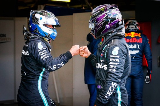 (L to R): Valtteri Bottas (FIN) Mercedes AMG F1 celebrates his pole position in qualifying parc ferme with second placed team mate Lewis Hamilton (GBR) Mercedes AMG F1.
10.10.2020. Formula 1 World Championship, Rd 11, Eifel Grand Prix, Nurbugring, Germany, Qualifying Day.
- www.xpbimages.com, EMail: requests@xpbimages.com © Copyright: FIA Pool Image for Editorial Use Only