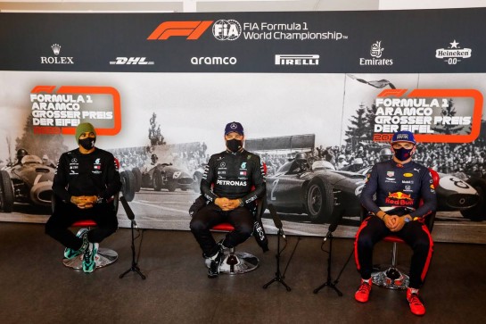 (L to R): Lewis Hamilton (GBR) Mercedes AMG F1; Valtteri Bottas (FIN) Mercedes AMG F1; and Max Verstappen (NLD) Red Bull Racing, in the post qualifying FIA Press Conference.
10.10.2020. Formula 1 World Championship, Rd 11, Eifel Grand Prix, Nurbugring, Germany, Qualifying Day.
- www.xpbimages.com, EMail: requests@xpbimages.com © Copyright: FIA Pool Image for Editorial Use Only