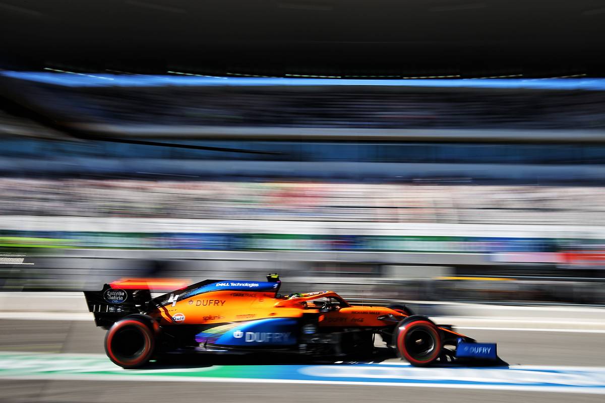 Lando Norris (GBR) McLaren MCL35.