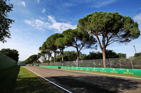 Circuit atmosphere - track detail.
29.10.2020. Formula 1 World Championship, Rd 13, Emilia Romagna Grand Prix, Imola, Italy, Preparation Day.
- www.xpbimages.com, EMail: requests@xpbimages.com © Copyright: Moy / XPB Images