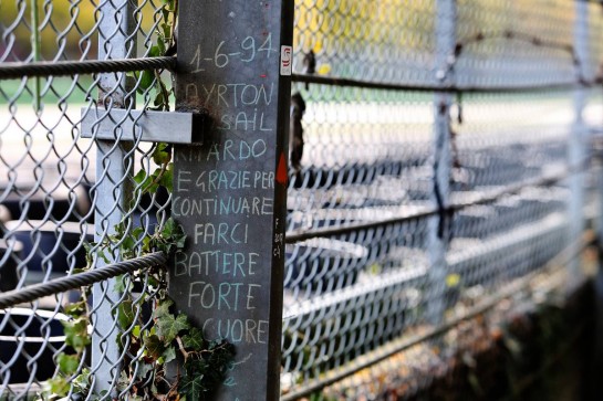 Circuit atmosphere - tribute to Ayrton Senna.
29.10.2020. Formula 1 World Championship, Rd 13, Emilia Romagna Grand Prix, Imola, Italy, Preparation Day.
- www.xpbimages.com, EMail: requests@xpbimages.com © Copyright: Moy / XPB Images